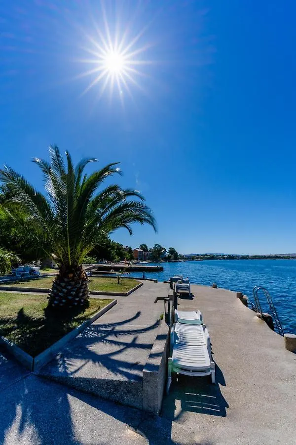 Vendégház Pansion Kiko Hotel Stari Grad